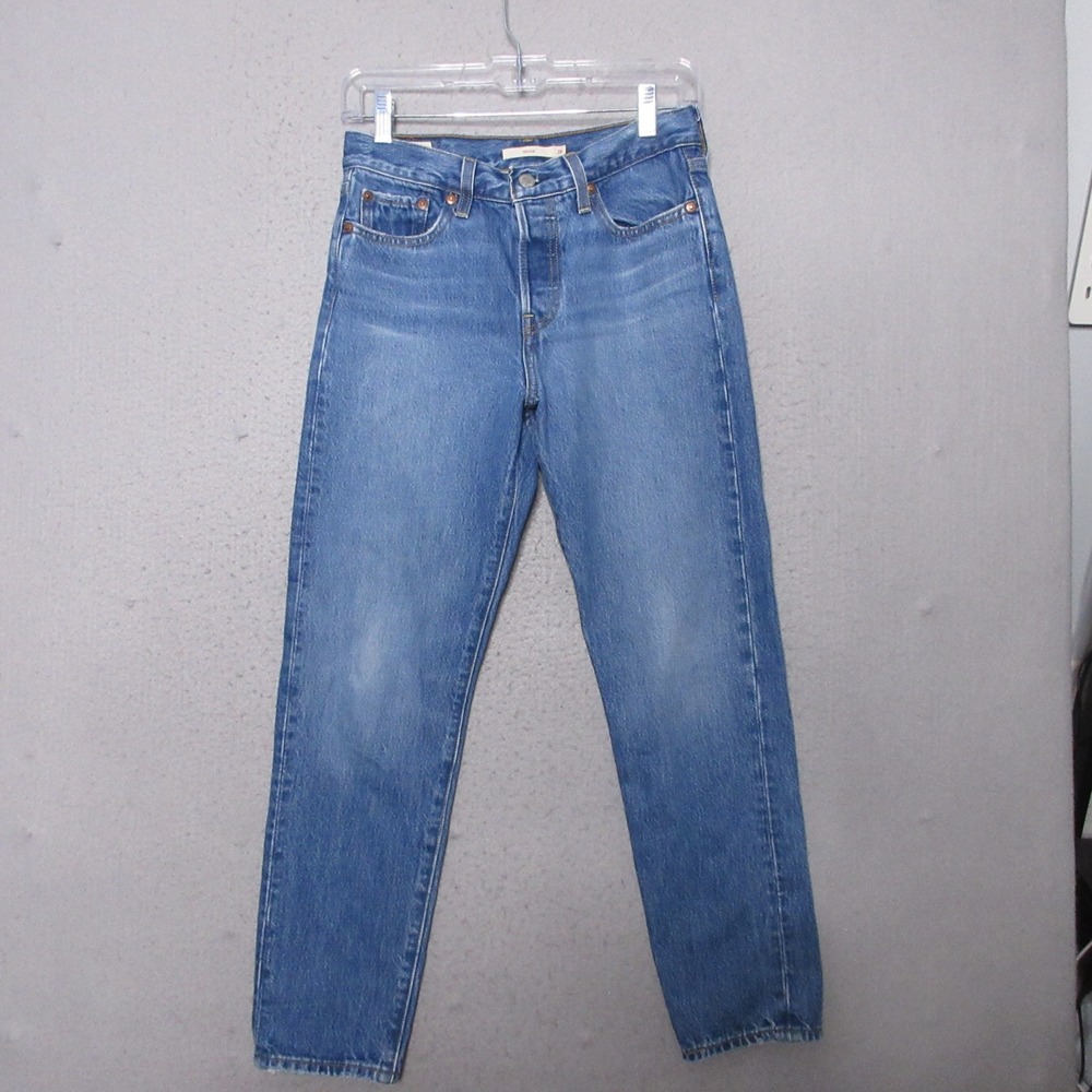 Levis Jeans 26 Wedgie Straight Button Fly Premium Denim Capsule Wardrobe
